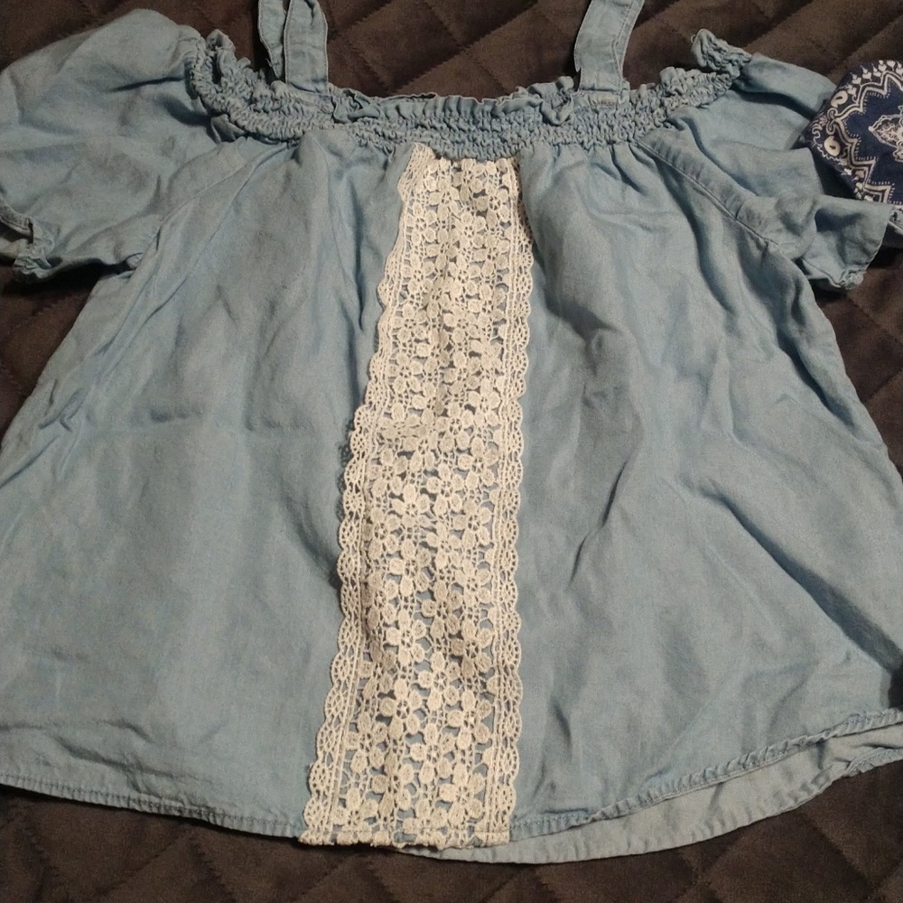 Girls Justice off shoulder shirts size 8